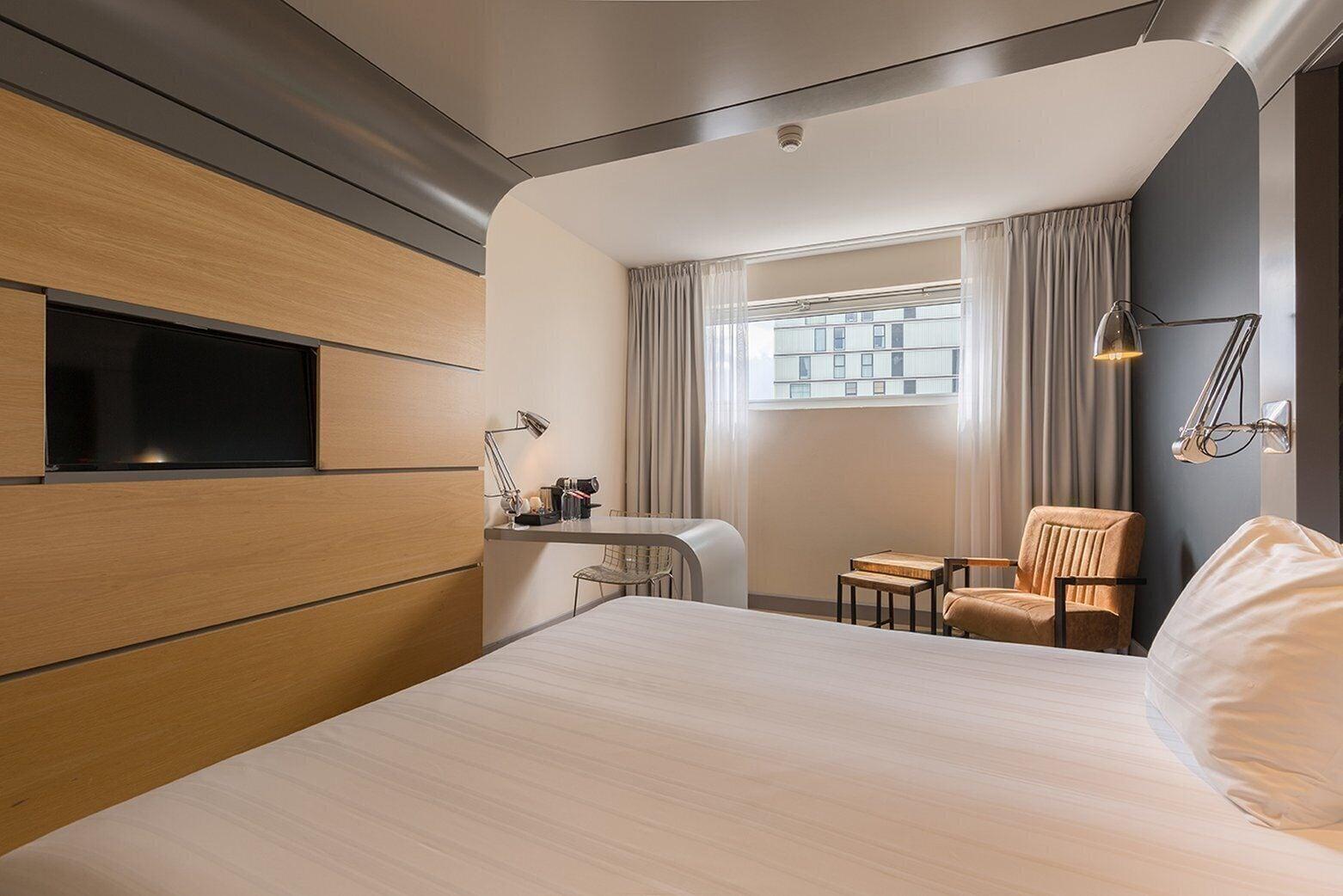 Hotel Leonardo Center 4*