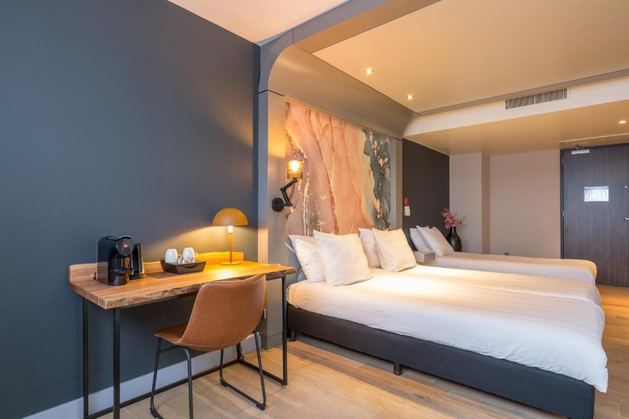 Leonardo Center 4*